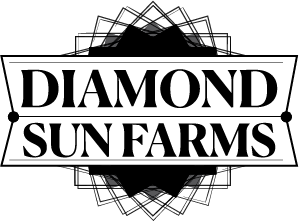 company logo with text Diamond Sun Farms